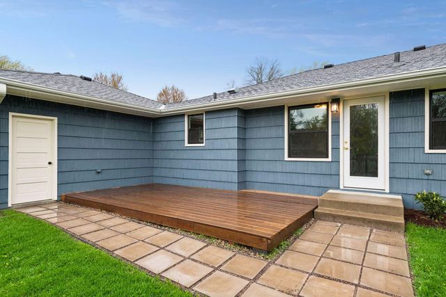 4625 Valley View Road, Edina, MN 55424
