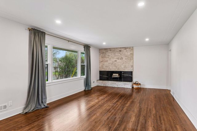 4625 Valley View Road, Edina, MN 55424