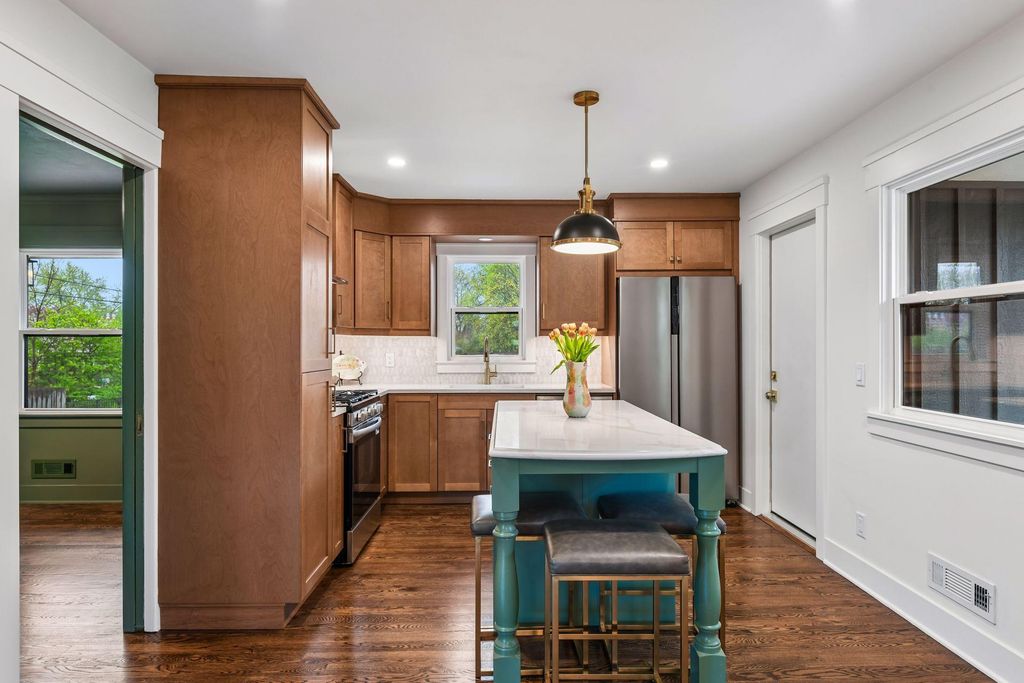 4625 Valley View Road, Edina, MN 55424 — photo 4