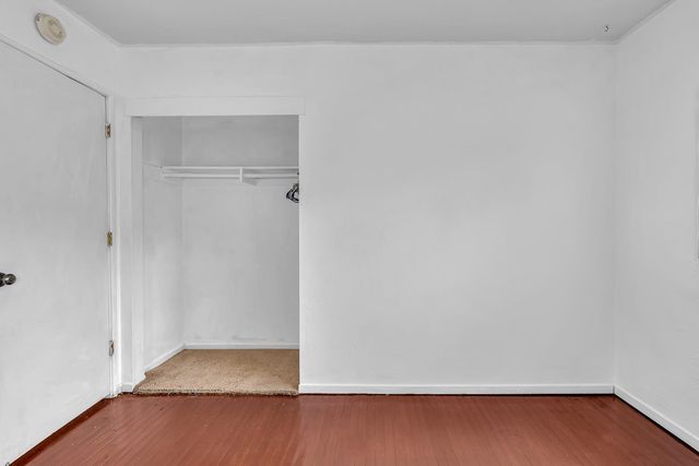 925 W J St, Los Banos, CA 93635