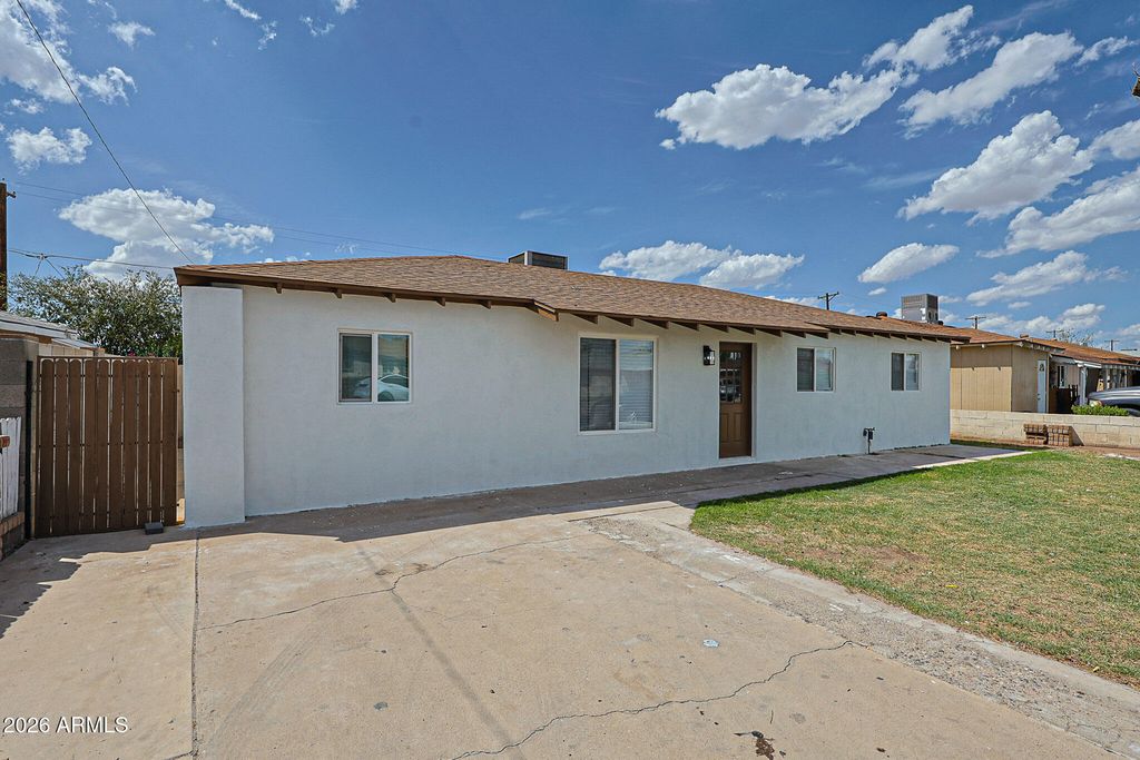 4212 N 47TH Drive, Phoenix, AZ 85031 — photo 2
