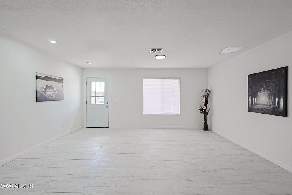 4212 N 47TH Drive, Phoenix, AZ 85031 — photo 4