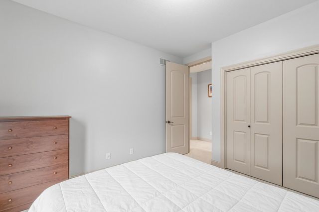 2224 N Rough Creek Rd, Derby, KS 67037