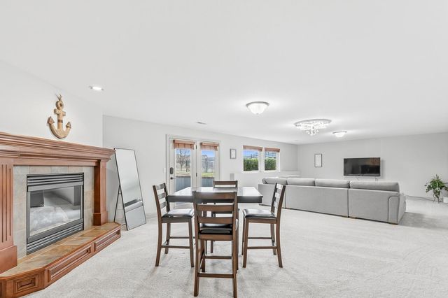 2224 N Rough Creek Rd, Derby, KS 67037