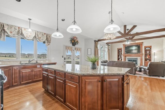 2224 N Rough Creek Rd, Derby, KS 67037