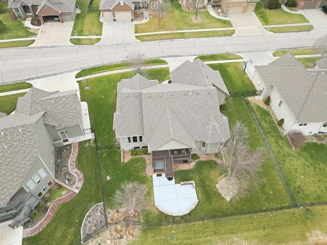 2224 N Rough Creek Rd, Derby, KS 67037