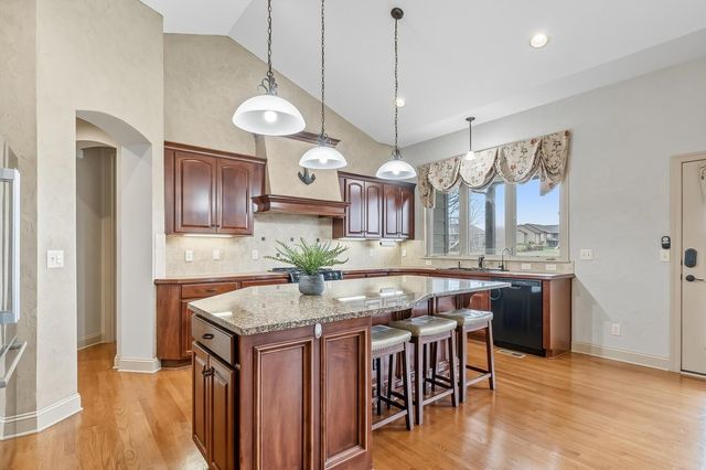 2224 N Rough Creek Rd, Derby, KS 67037