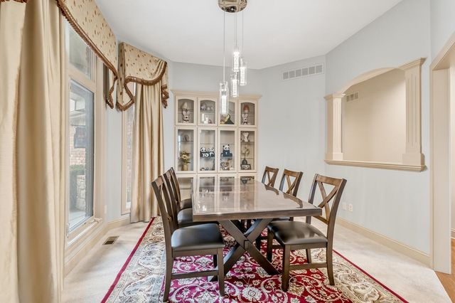 2224 N Rough Creek Rd, Derby, KS 67037