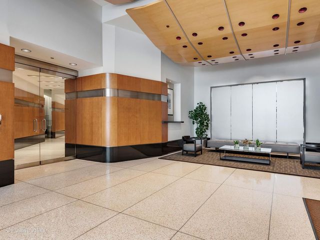 512 N MCCLURG Court 5002, Chicago, IL 60611