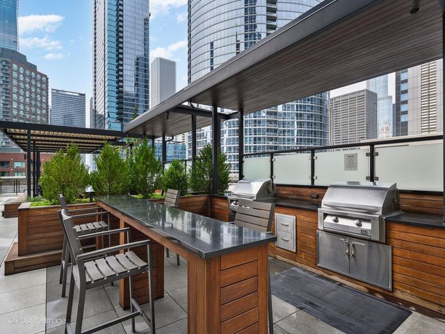 512 N MCCLURG Court 5002, Chicago, IL 60611