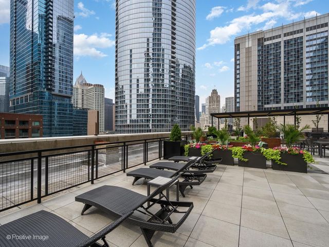 512 N MCCLURG Court 5002, Chicago, IL 60611