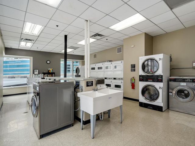 512 N MCCLURG Court 5002, Chicago, IL 60611
