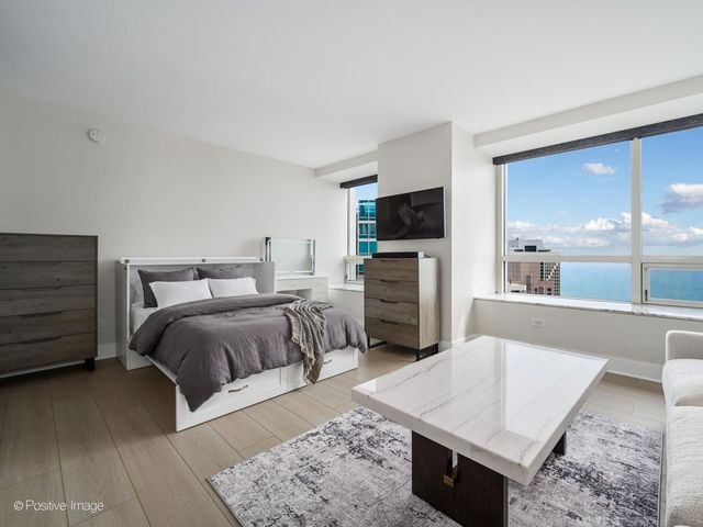 512 N MCCLURG Court 5002, Chicago, IL 60611