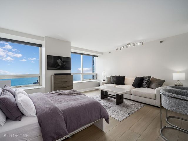 512 N MCCLURG Court 5002, Chicago, IL 60611