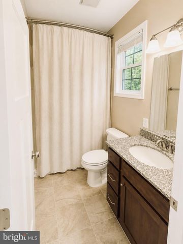 927 GOLDMILLER DR, Gerrardstown, WV 25420