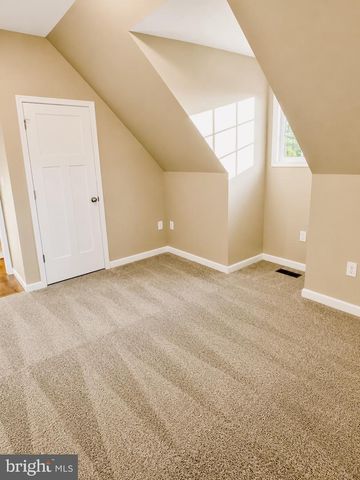 927 GOLDMILLER DR, Gerrardstown, WV 25420