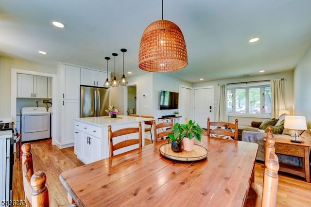 14 Adamsville Rd, Bridgewater Twp., NJ 08807