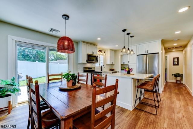 14 Adamsville Rd, Bridgewater Twp., NJ 08807