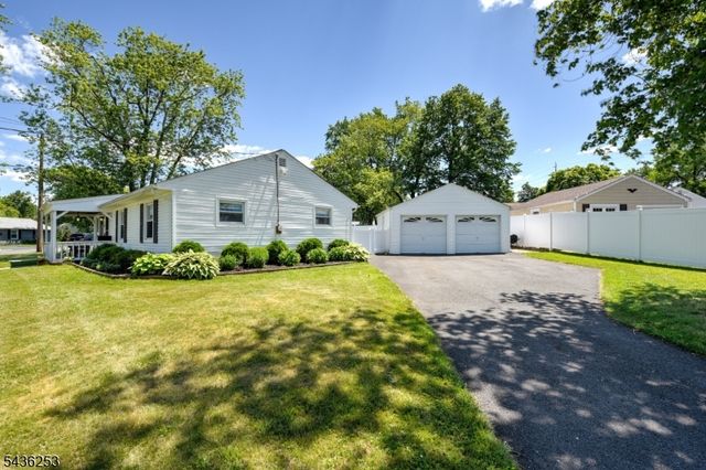 14 Adamsville Rd, Bridgewater Twp., NJ 08807