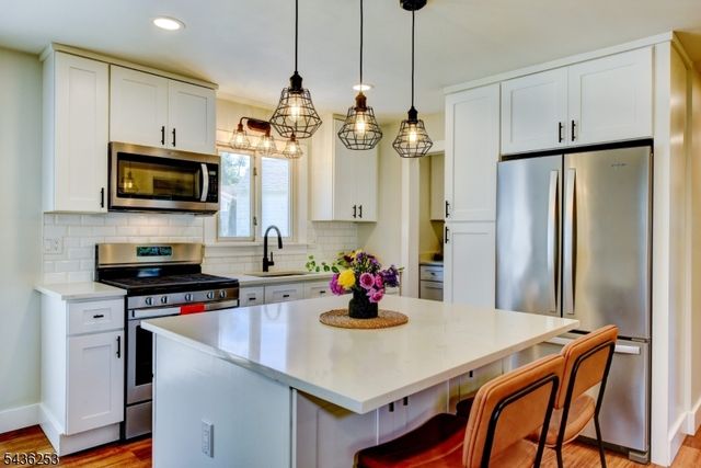14 Adamsville Rd, Bridgewater Twp., NJ 08807