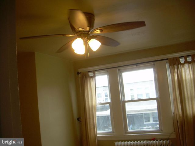 996 ANCHOR ST, Philadelphia, PA 19124