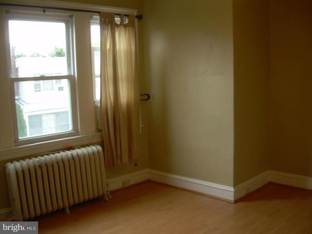 996 ANCHOR ST, Philadelphia, PA 19124