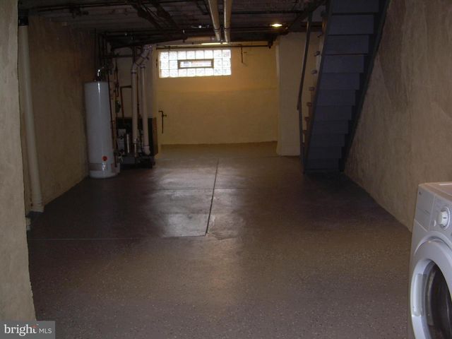 996 ANCHOR ST, Philadelphia, PA 19124