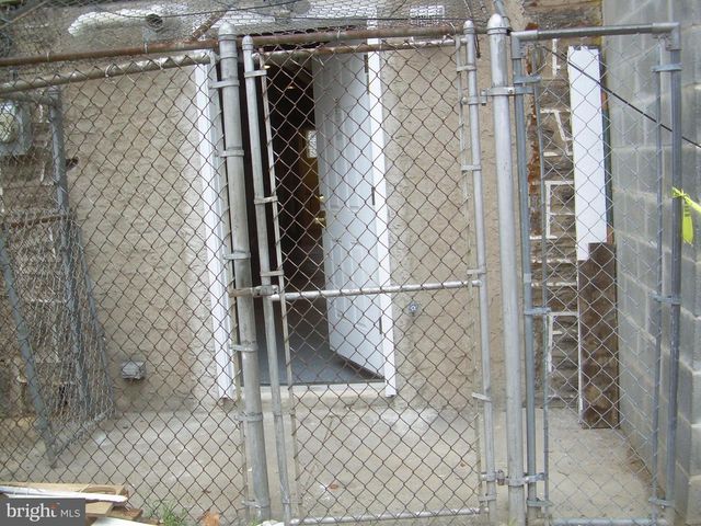 996 ANCHOR ST, Philadelphia, PA 19124