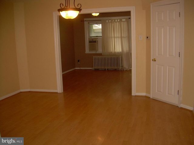 996 ANCHOR ST, Philadelphia, PA 19124