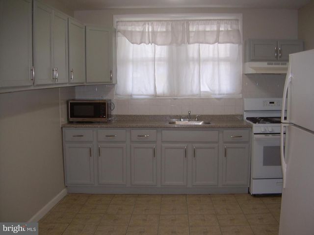 996 ANCHOR ST, Philadelphia, PA 19124