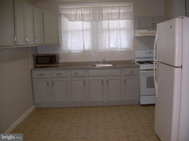 996 ANCHOR ST, Philadelphia, PA 19124