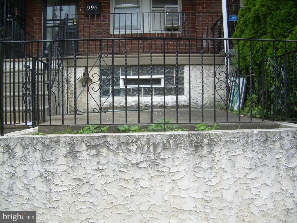 996 ANCHOR ST, Philadelphia, PA 19124