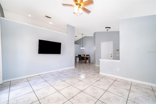 560 PLEASANT GROVE DRIVE, Winter Springs, FL 32708