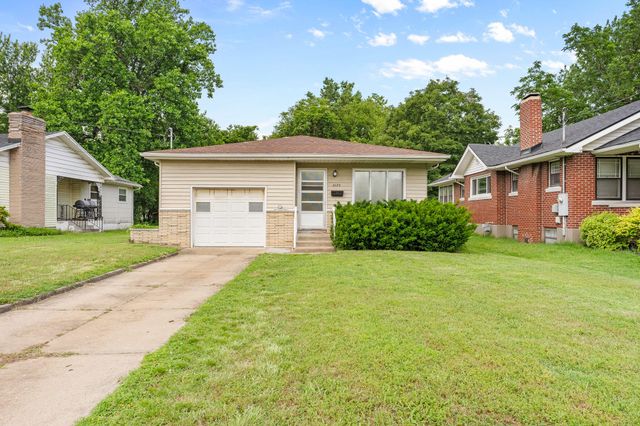 2129 N Douglas Avenue, Springfield, MO 65803