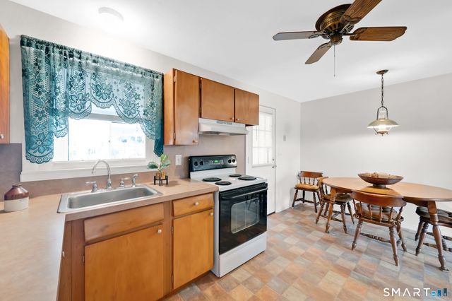 50 Carr Street, Wallingford, CT 06492