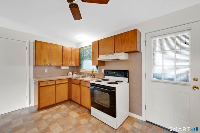 50 Carr Street, Wallingford, CT 06492