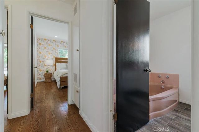 3550 La Crescenta Avenue, Glendale, CA 91208