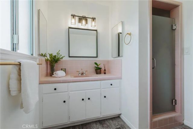 3550 La Crescenta Avenue, Glendale, CA 91208