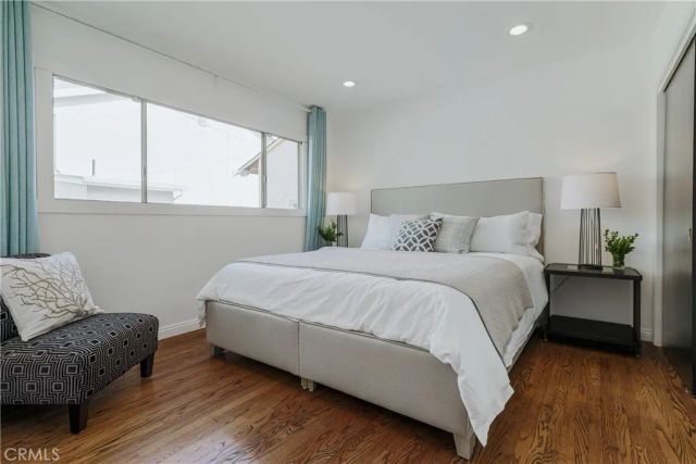 3550 La Crescenta Avenue, Glendale, CA 91208