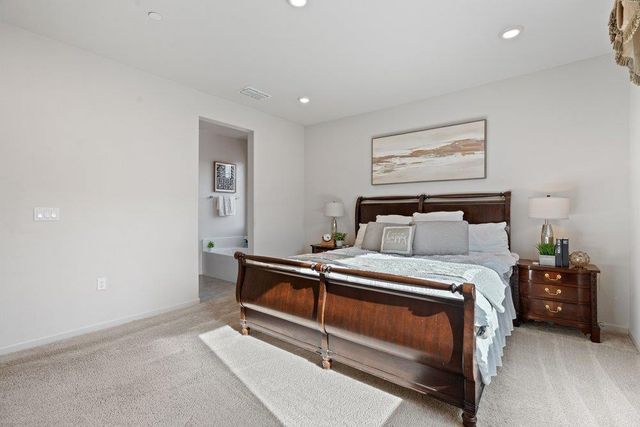 2111 Rosewood Drive, Hollister, CA 95023