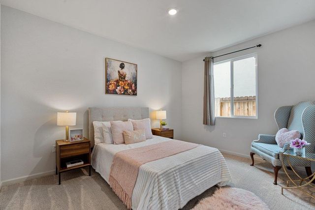 2111 Rosewood Drive, Hollister, CA 95023