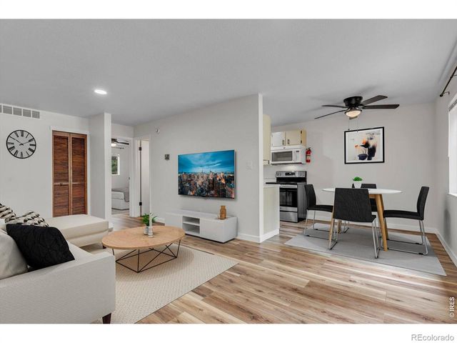 3393 Madison Avenue 228, Boulder, CO 80303