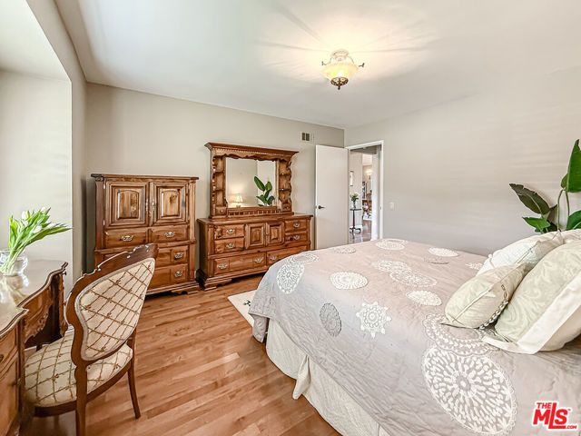 20151 Village 20, Camarillo, CA 93012