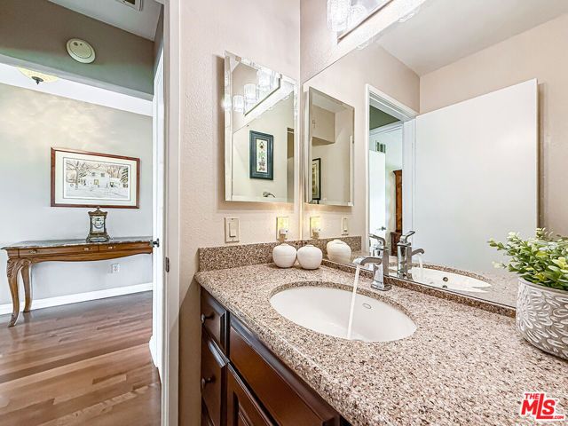 20151 Village 20, Camarillo, CA 93012