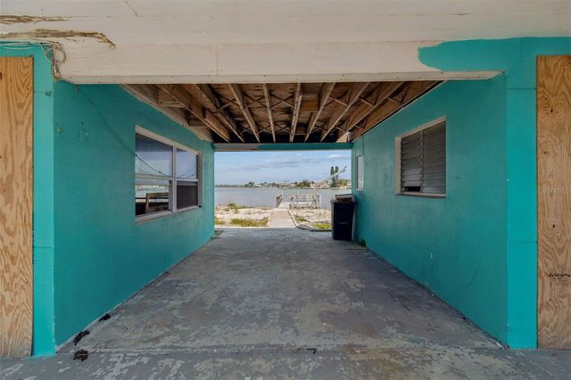 14257 N BAYSHORE DRIVE, Madeira Beach, FL 33708