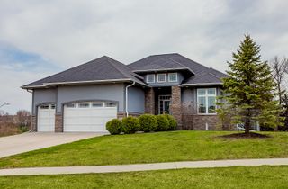 15602 Wilden Drive, Urbandale, IA 50323