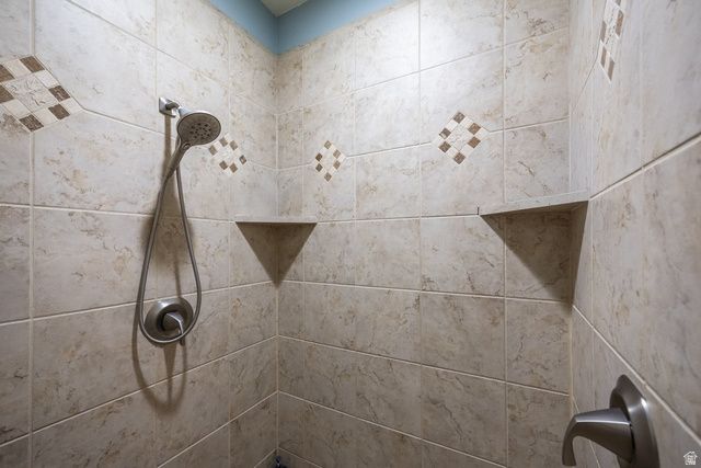 14302 S STONE FLY DR, Bluffdale, UT 84065