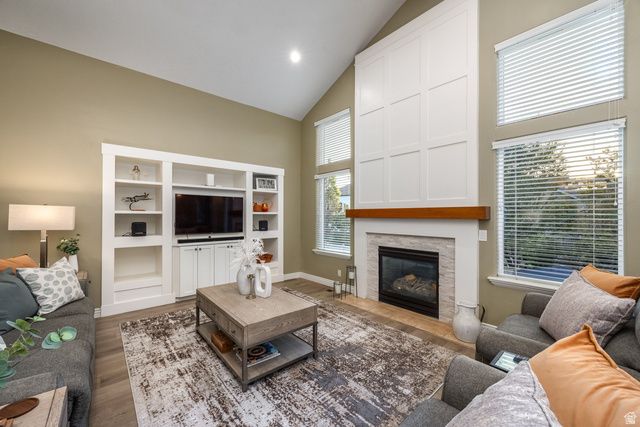 14302 S STONE FLY DR, Bluffdale, UT 84065