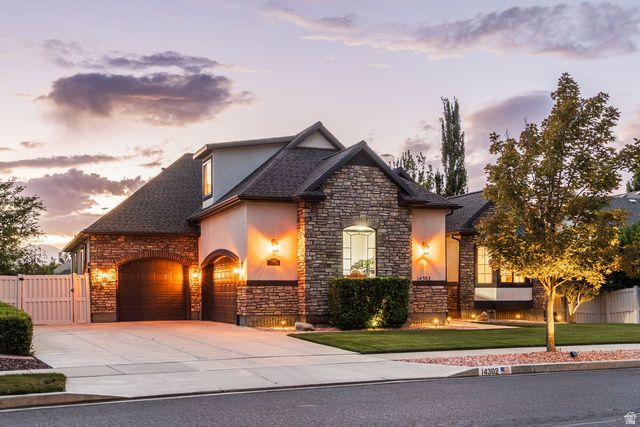 14302 S STONE FLY DR, Bluffdale, UT 84065