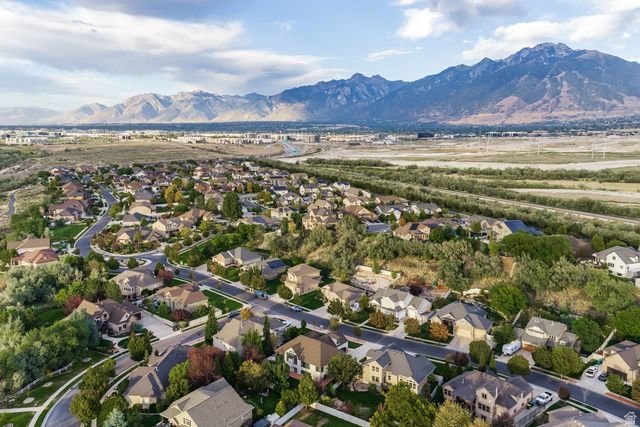 14302 S STONE FLY DR, Bluffdale, UT 84065